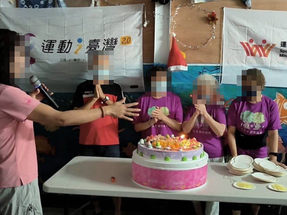 關懷據點：父親節與八月慶生