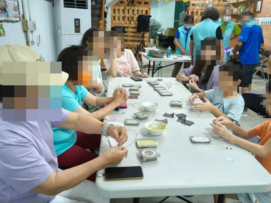 老幼共學：擴香石掛飾